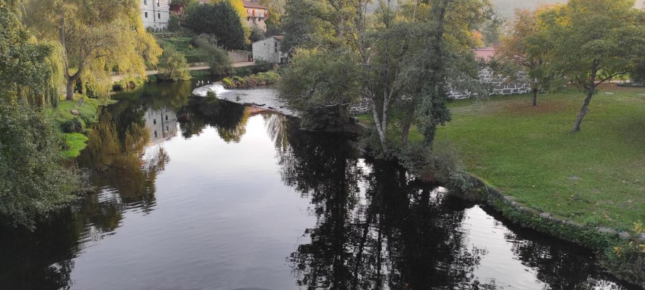 Apartamento Portovello Con Vistas Al Rio Allariz Exteriér fotografie